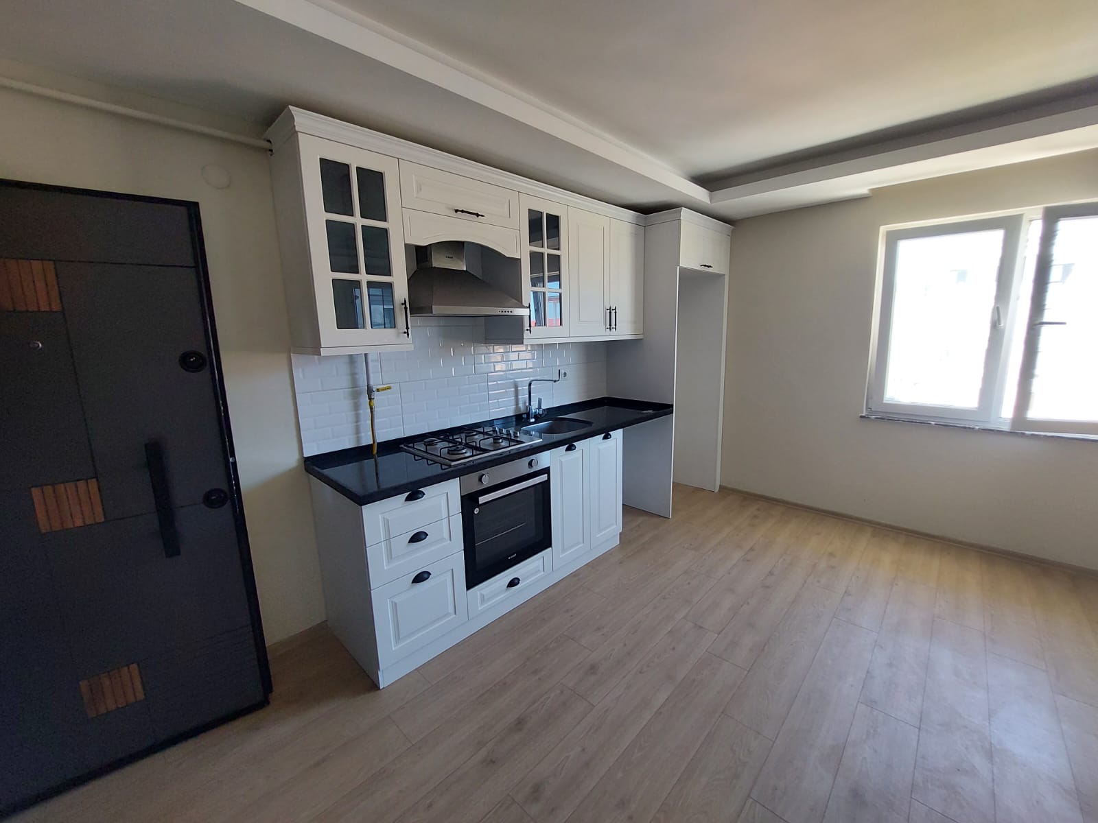 CUMHURİYET MAH. FİNAL OKULLARI YANINDA KİRALIK 1+1 DAİRE